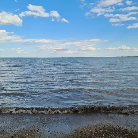 Szepkilato 2 Medencevel Es Kilatassal Apartmán Balatongyörök